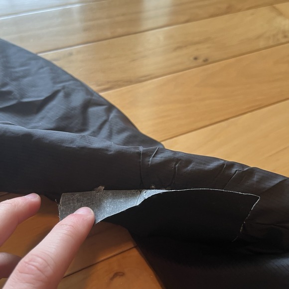 The North Face Primaloft Diamond Quilted Black Puffer Jacket Womens M REPAIRED - Picture 7 of 9